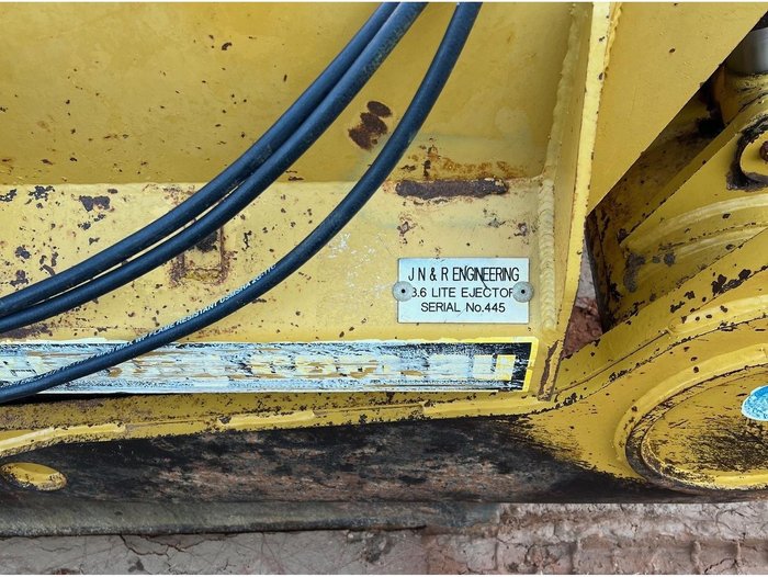 JNR Engineering Pull Behind Scraper 3600Le