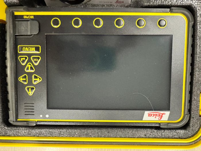 Leica MCP80 Grader GPS MC1 Kit