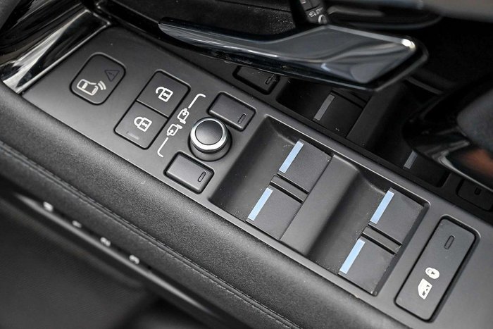 2021 Land Rover Range Rover Evoque P250 R-Dynamic SE