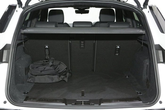 2025 Land Rover Range Rover Evoque P300e Autobiography