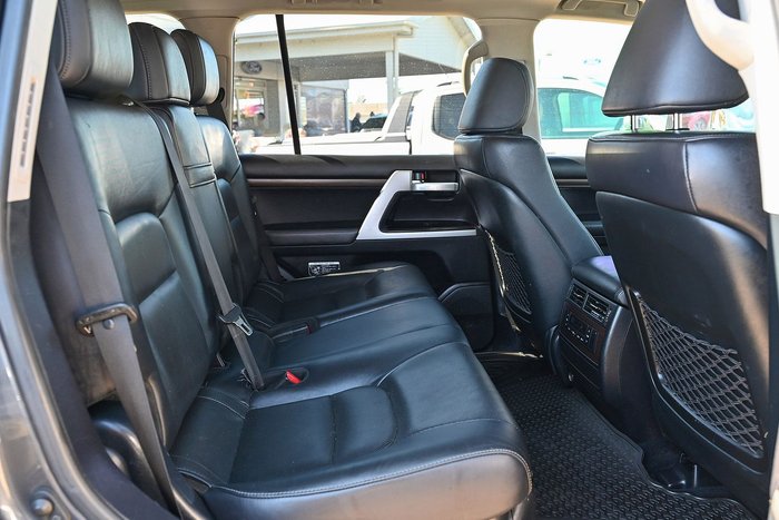 2018 Toyota Landcruiser VX