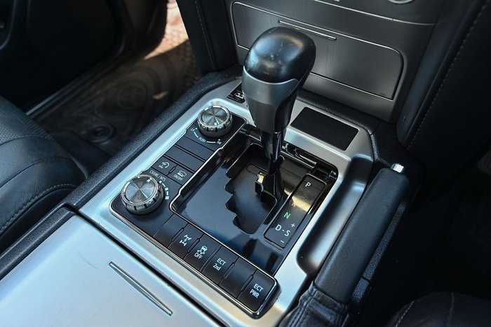 2018 Toyota Landcruiser VX