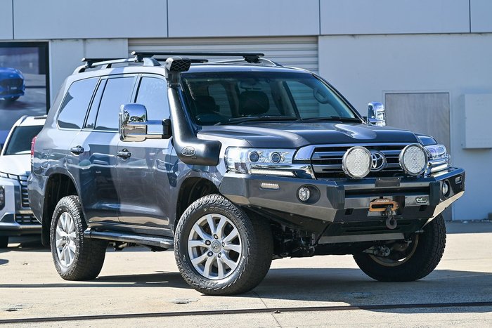 2018 Toyota Landcruiser
