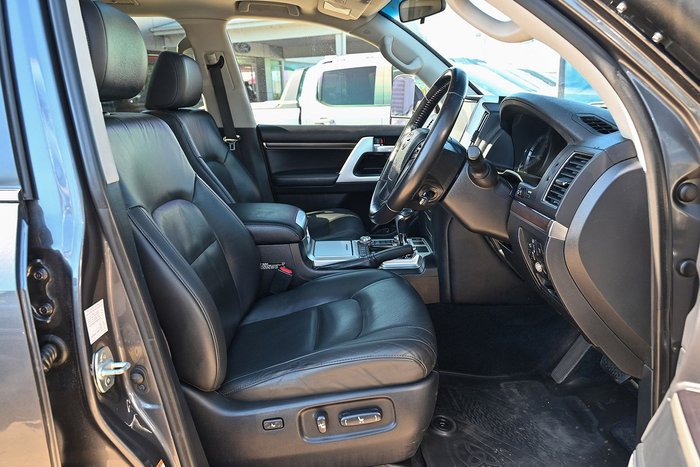 2018 Toyota Landcruiser VX