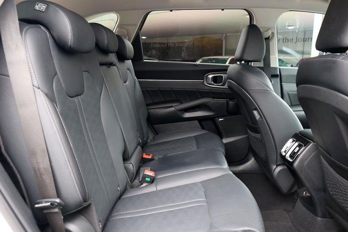 2024 Kia Sorento Sport+