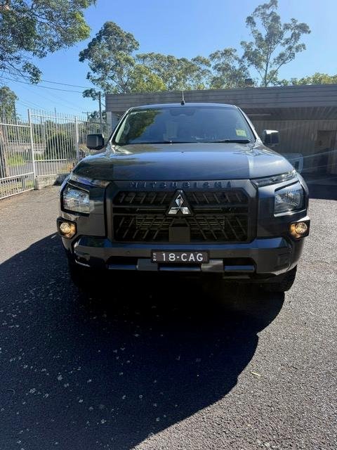 2025 Mitsubishi Triton GLX-R