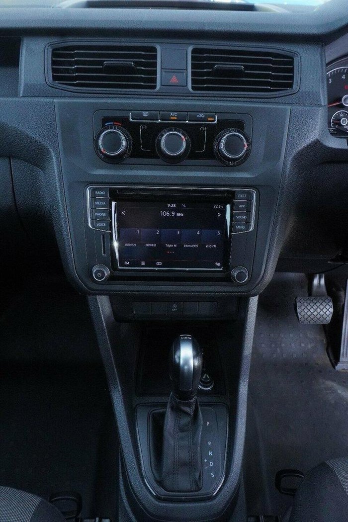 2018 Volkswagen Caddy TSI220