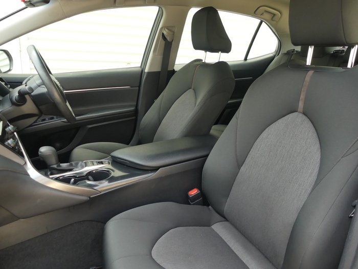 2019 Toyota Camry Ascent