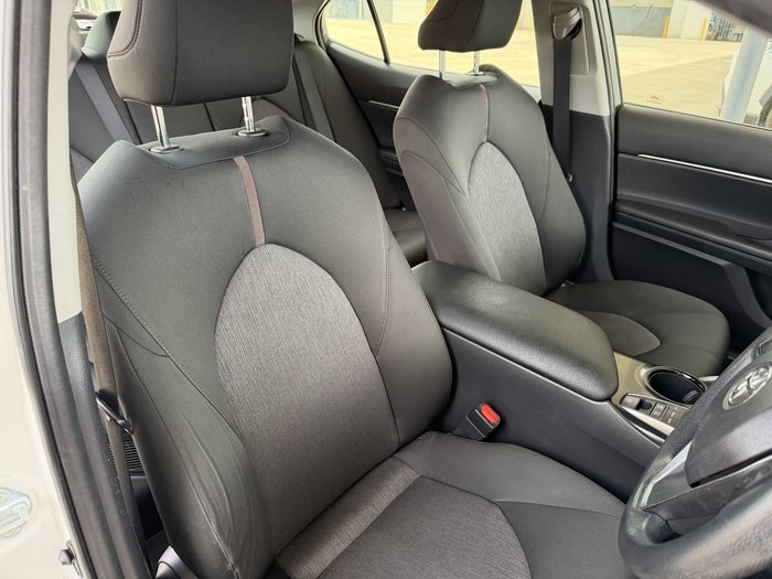 2019 Toyota Camry Ascent