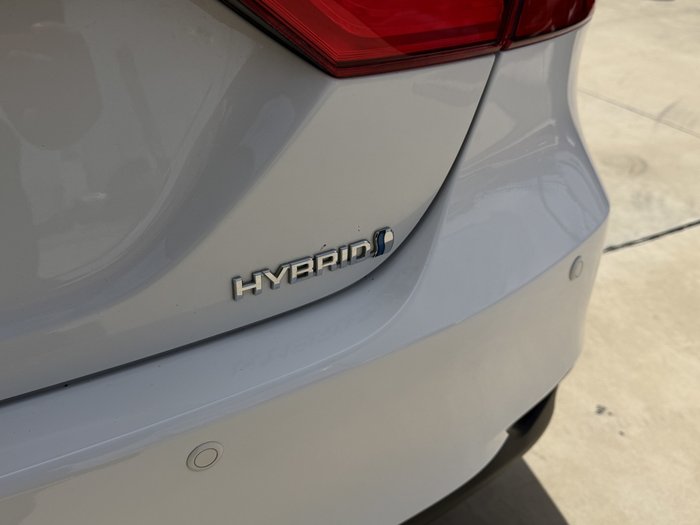 2019 Toyota Camry Ascent