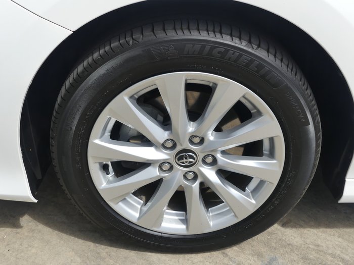 2019 Toyota Camry Ascent