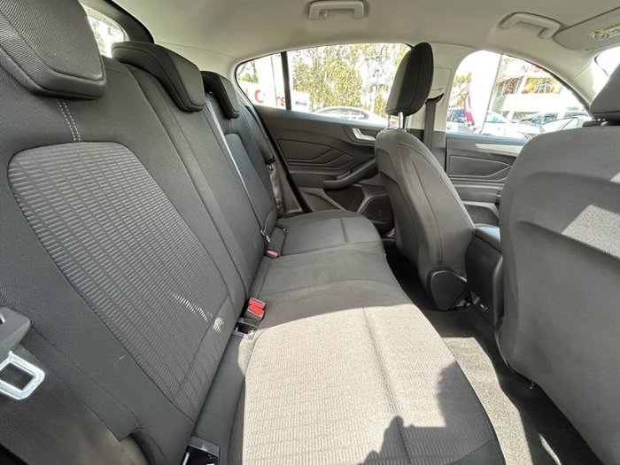 2019 FORD FOCUS TREND