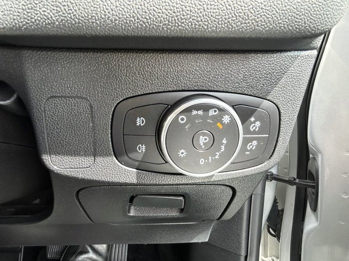 2019 FORD FOCUS TREND