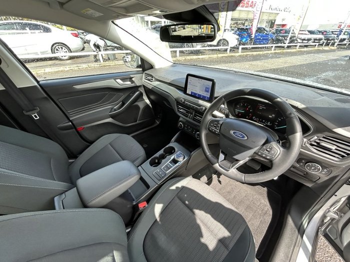 2019 FORD FOCUS TREND