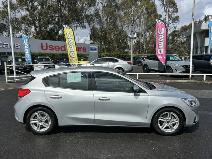 2019 FORD FOCUS TREND