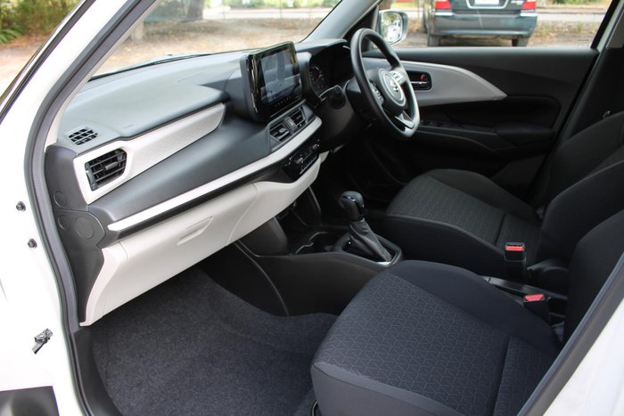 2025 Suzuki Swift Hybrid