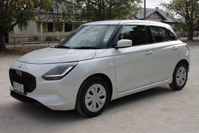 2025 Suzuki Swift Hybrid