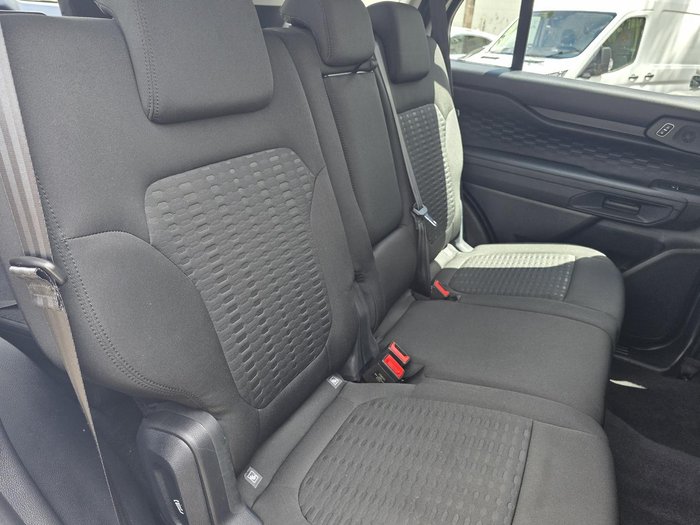 2025 Ford Everest Ambiente