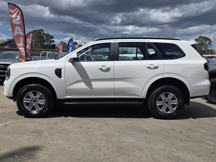 2025 Ford Everest Ambiente