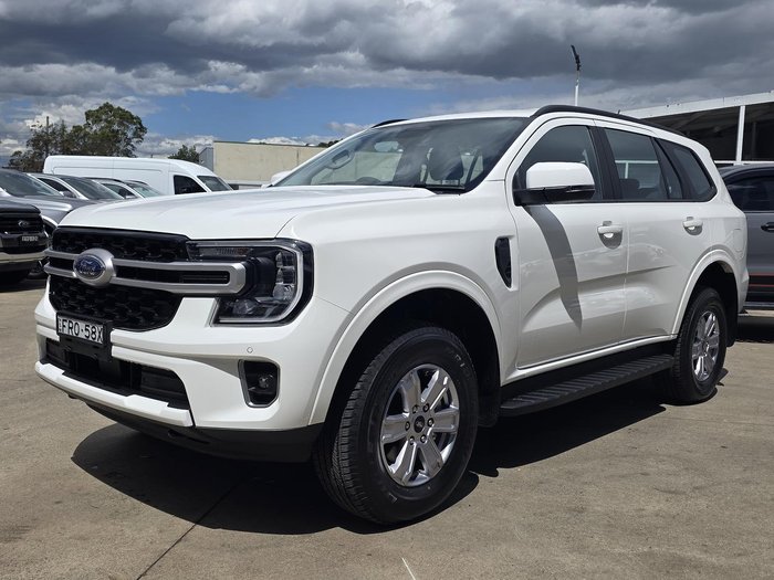 2025 Ford Everest Ambiente
