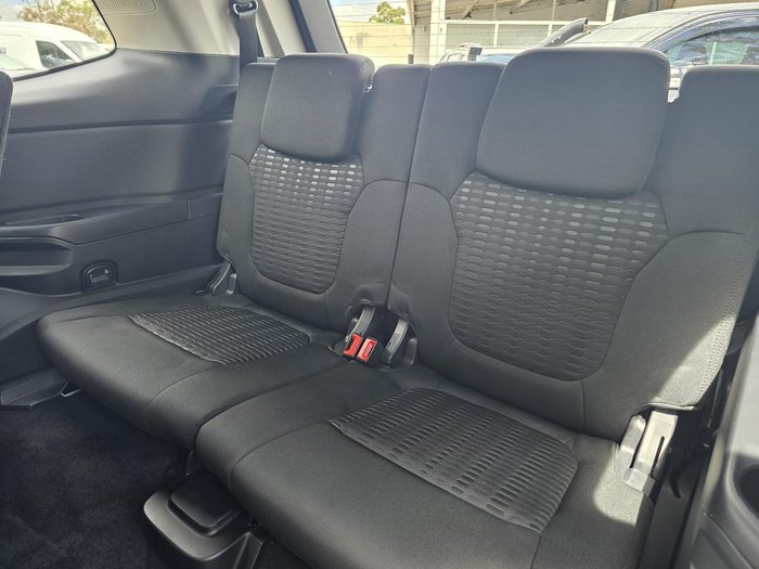 2025 Ford Everest Ambiente