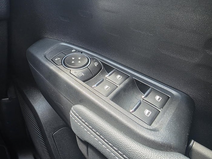 2025 Ford Everest Ambiente