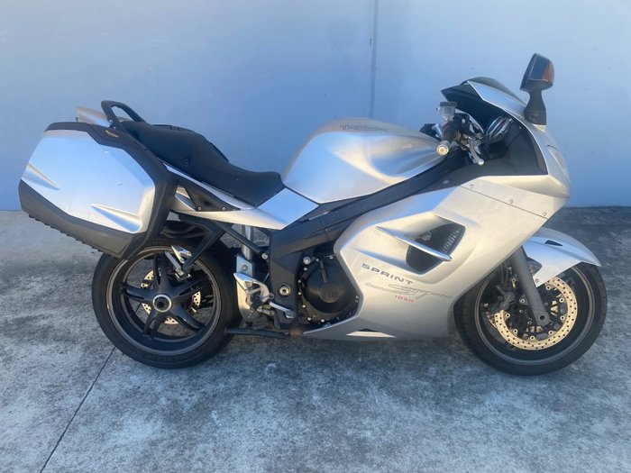 2006 Triumph SPRINT ST (ABS)