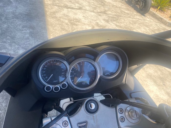 2006 Triumph SPRINT ST (ABS)