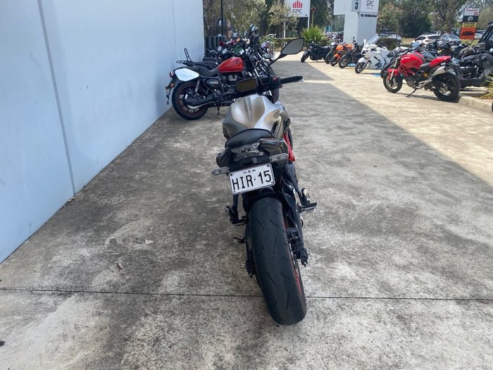 2022 Kawasaki Z650 RS Silver