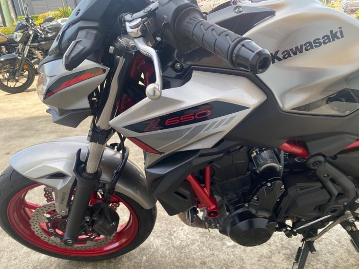 2022 Kawasaki Z650 RS Silver