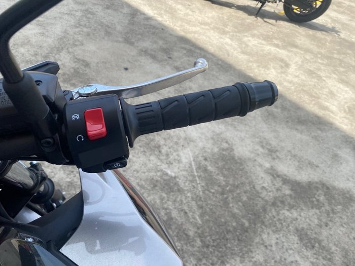 2022 Kawasaki Z650 RS Silver