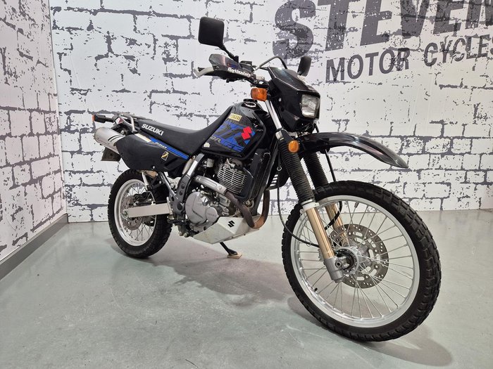 2017 Suzuki DR650SE DR Black