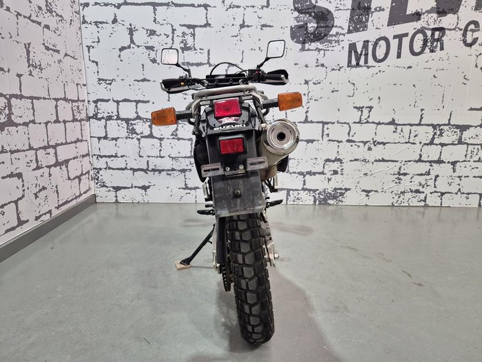 2017 Suzuki DR650SE DR Black