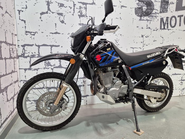 2017 Suzuki DR650SE DR Black