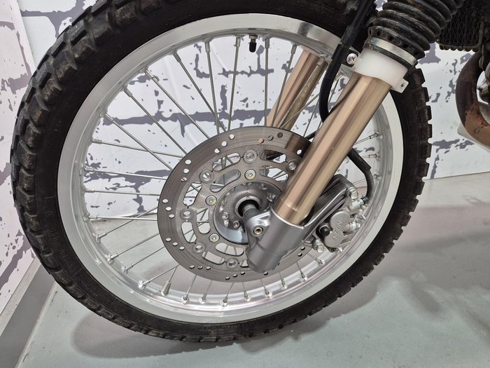 2017 Suzuki DR650SE DR Black