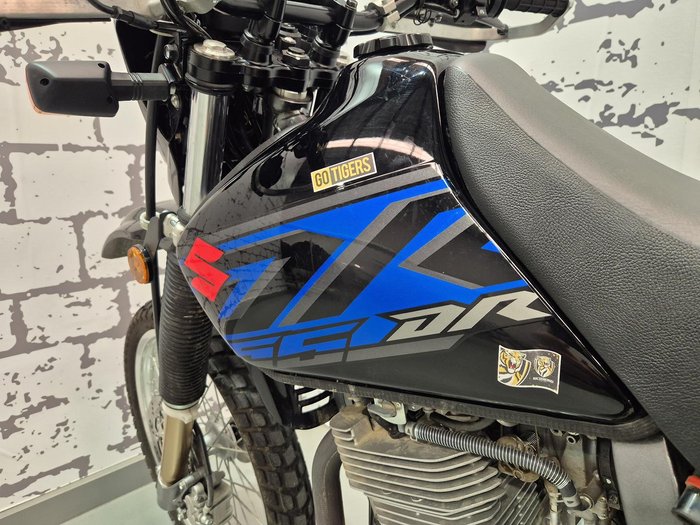 2017 Suzuki DR650SE DR Black