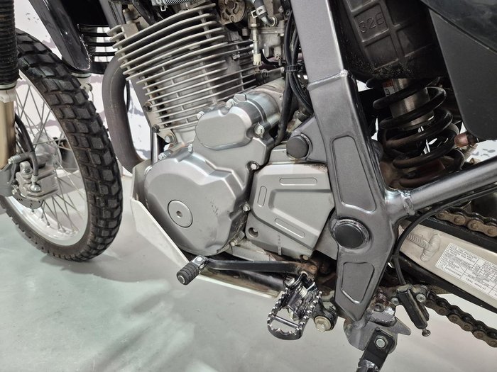 2017 Suzuki DR650SE DR Black