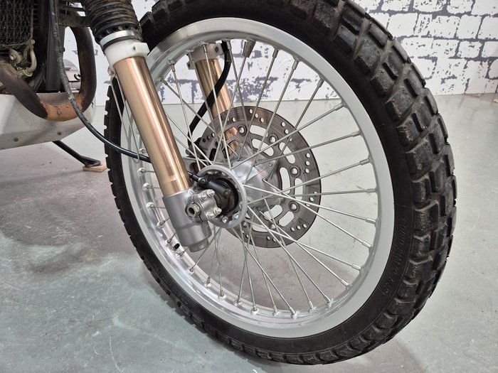 2017 Suzuki DR650SE DR Black