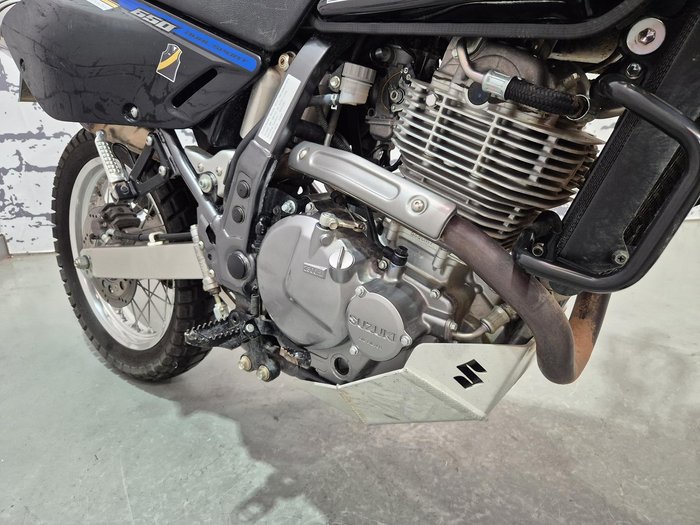 2017 Suzuki DR650SE DR Black