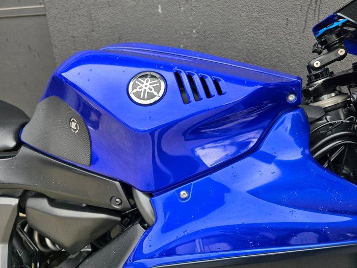 2022 Yamaha YZF-R7LA BLUE