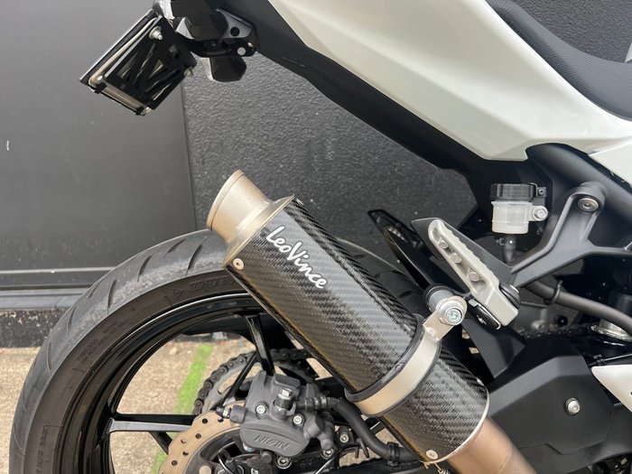 2023 Kawasaki NINJA 400 LAMS WHITE