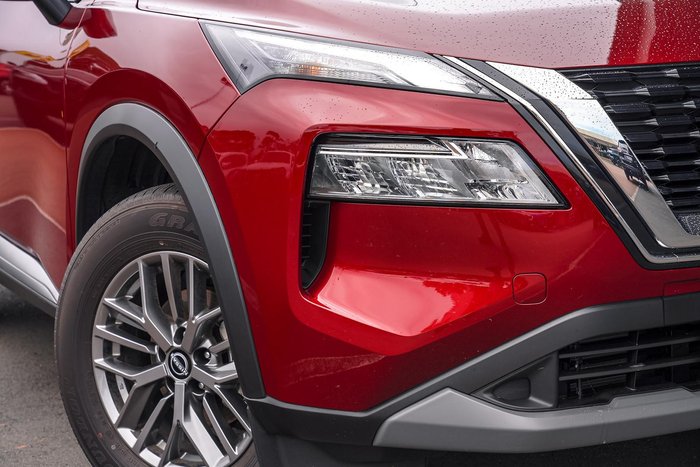 2024 Nissan X-TRAIL ST