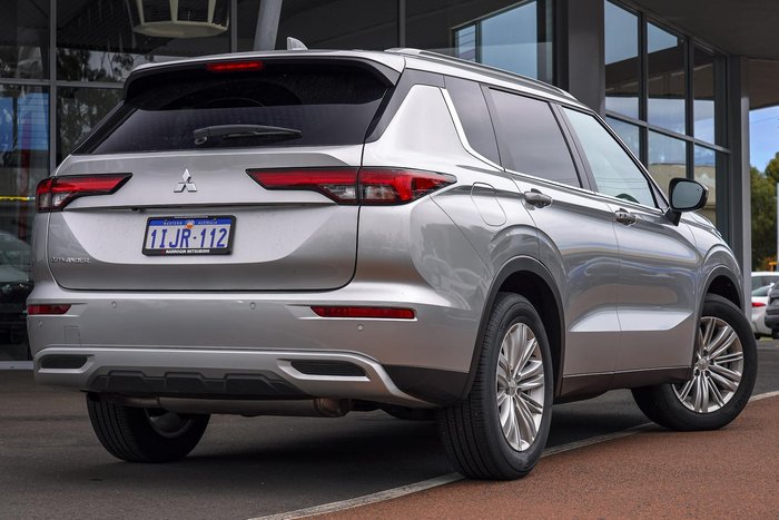2024 Mitsubishi Outlander LS ZM MY24 Sterling Silver
