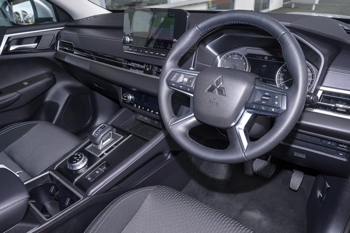 2024 Mitsubishi Outlander LS ZM MY24 Sterling Silver