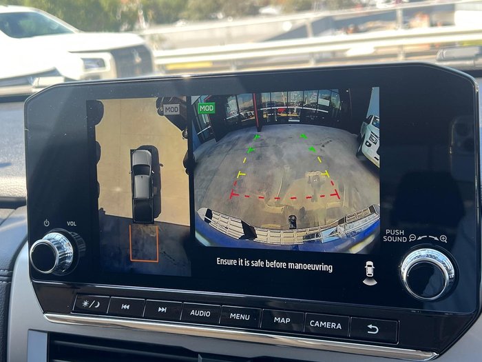 2025 Mitsubishi Triton GLX+