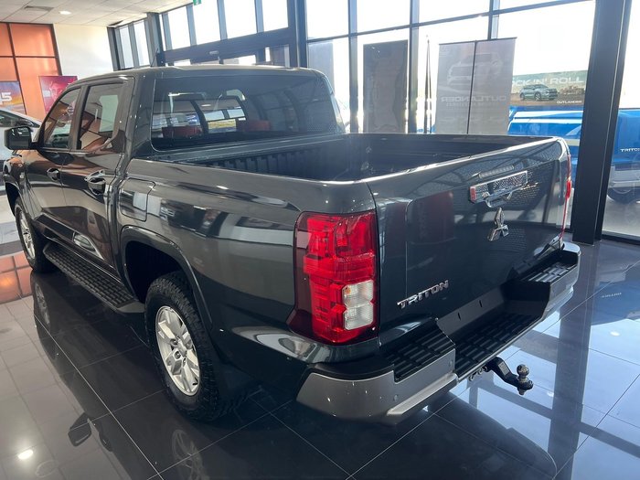2025 Mitsubishi Triton GLX+ MV MY25 4X4 Dual Range Graphite Grey