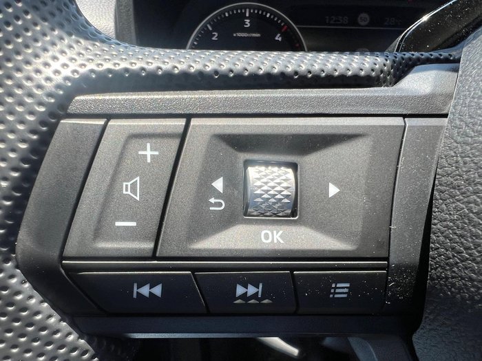 2025 Mitsubishi Triton GLX MV MY25 4X4 Dual Range White