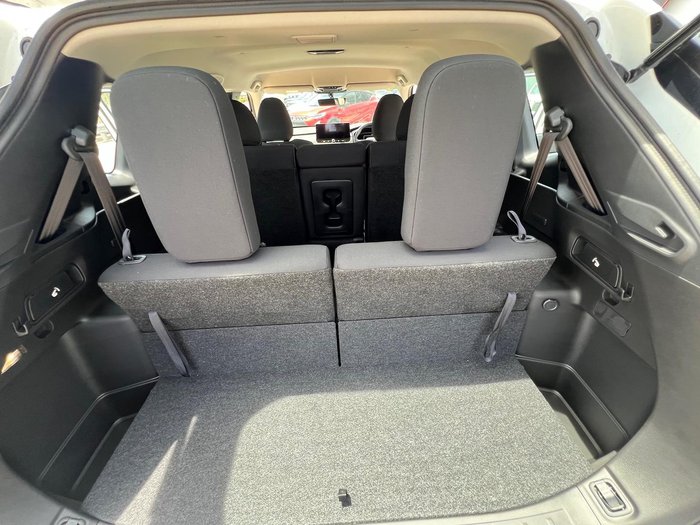 2025 Mitsubishi Outlander ES ZM MY24 White