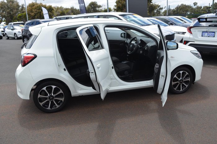 2021 Mitsubishi Mirage LS