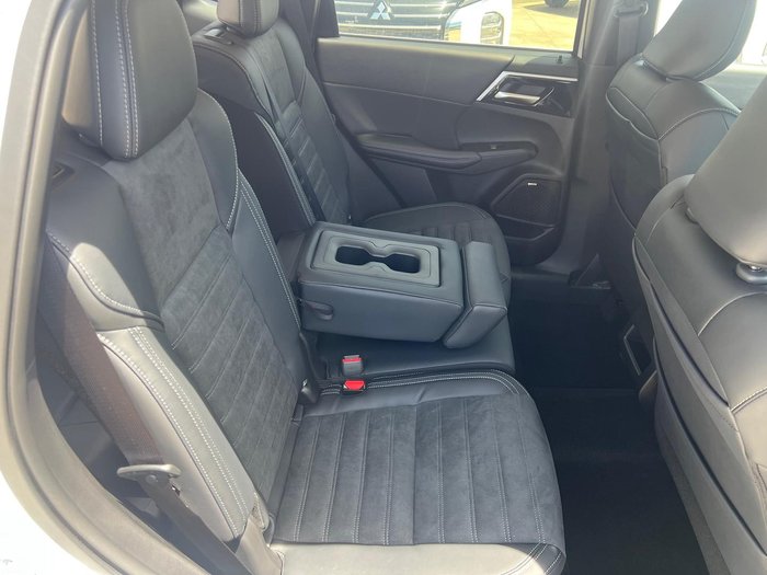 2025 Mitsubishi Outlander Aspire ZM MY25 AWD White Diamond